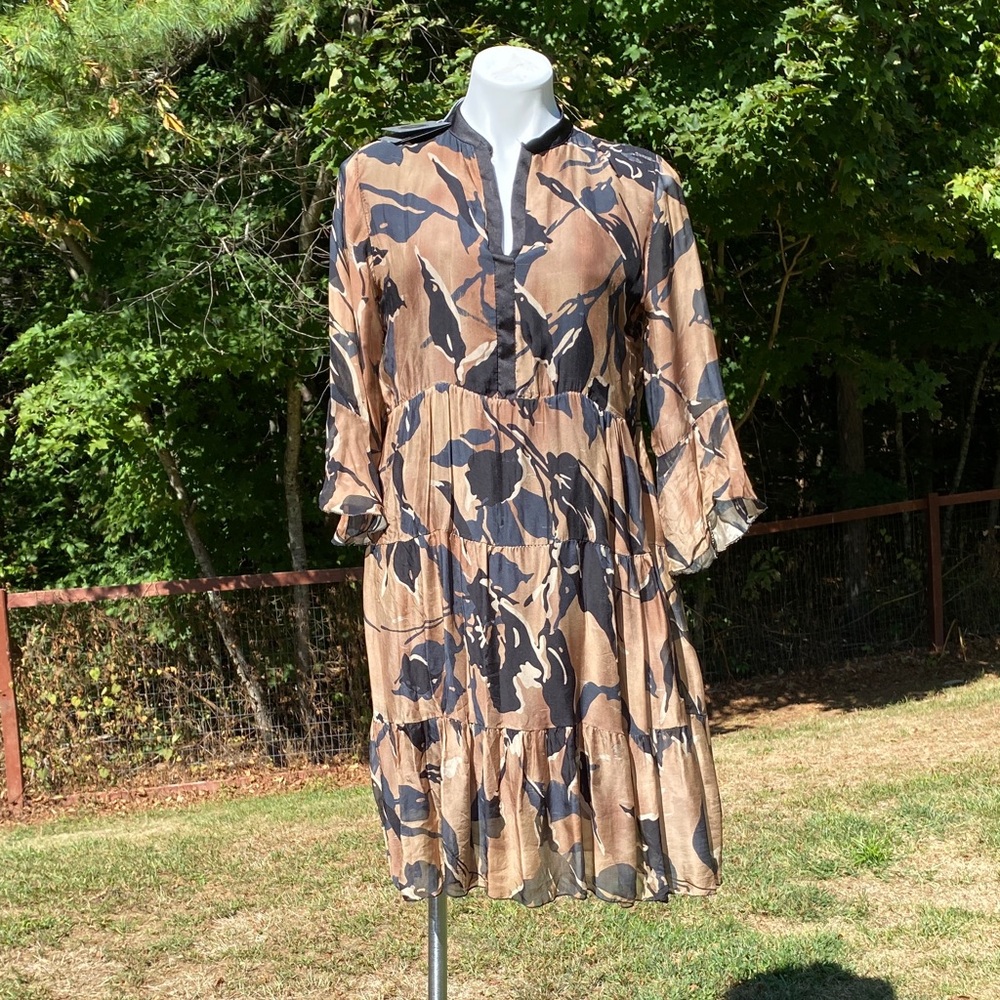 M Made in Italy lined beige and black leaf print tiered ruffle mini NWT M